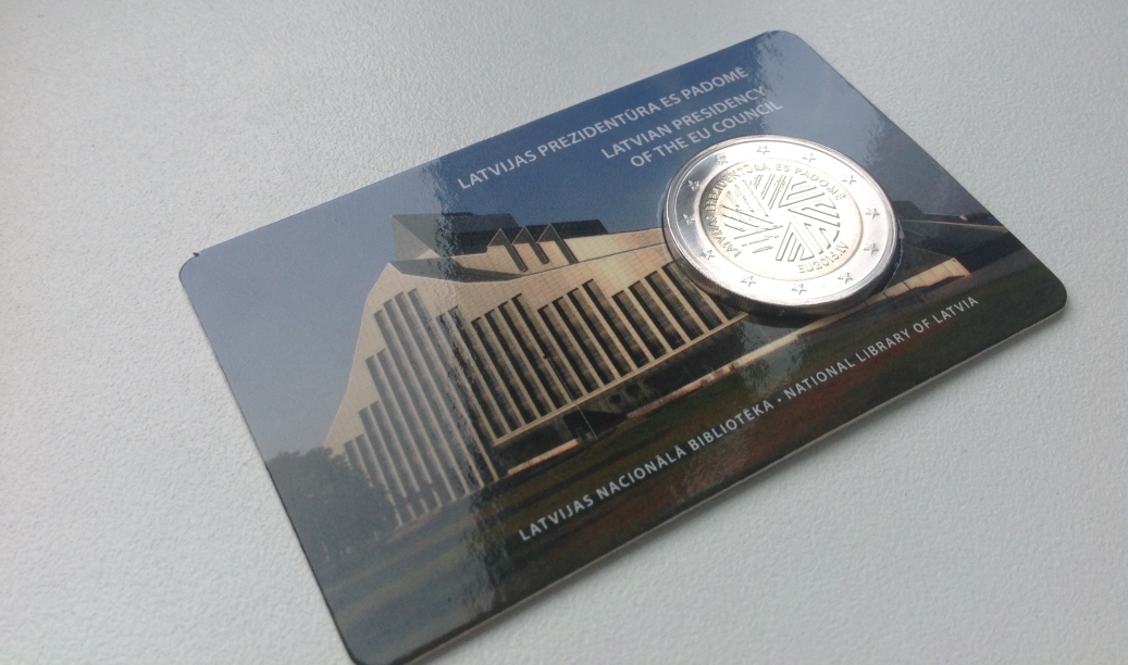 2 eiro piemiņas monētā “Latvijas Prezidentūra ES Padomē”